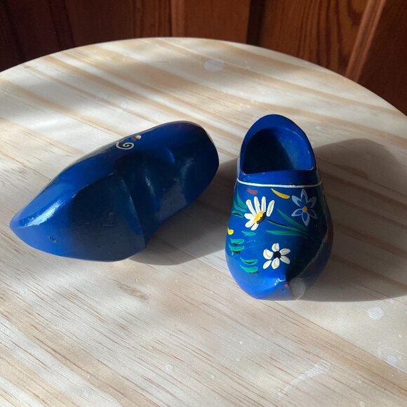 💙3/$30 Vintage 1970s Holland/Dutch Souvenir Clogs - Picture 2 of 5
